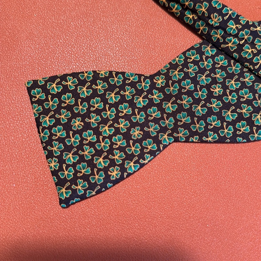 Green Patterned Bow Tie - image 3